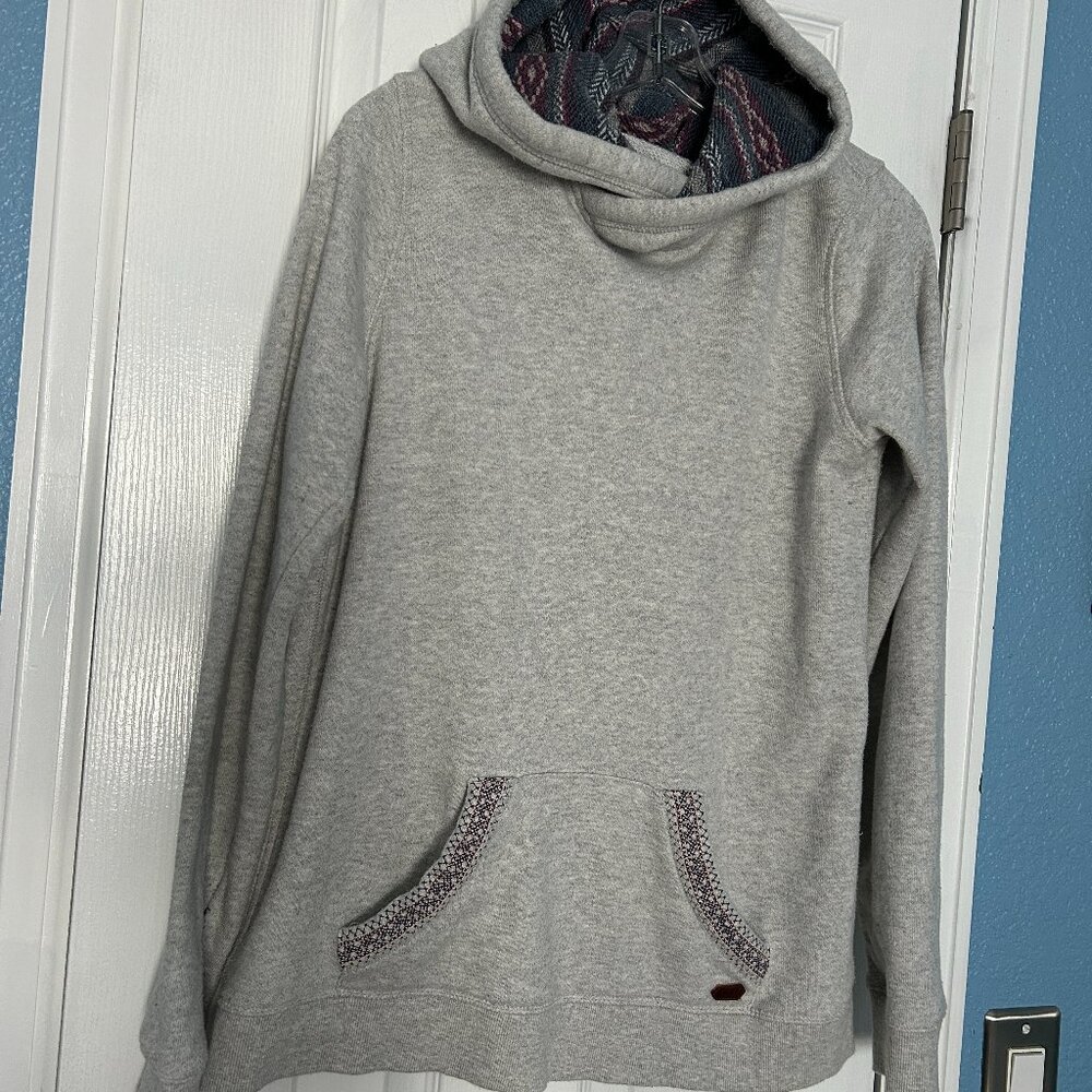 Roxy grey hoodie with mexican print lining Size XL